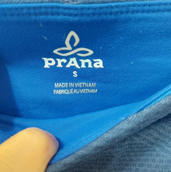 prAna crops - Picture 3 of 5